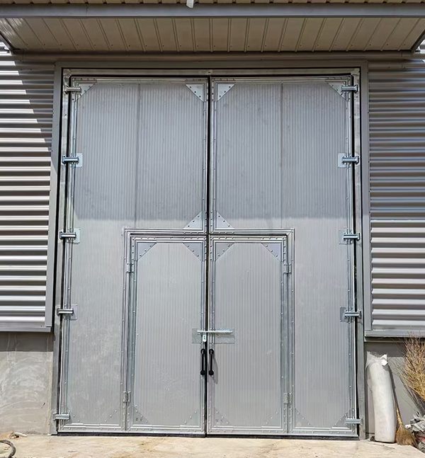 庆城工业平开门