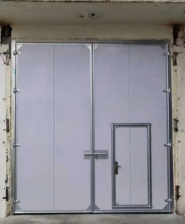 庆城工业平开门