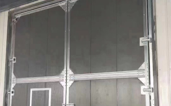 庆城兰州厂房庆城工业门选购与使用指南：打造高效安全的生产环境