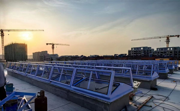 消防庆城排烟窗工作原理