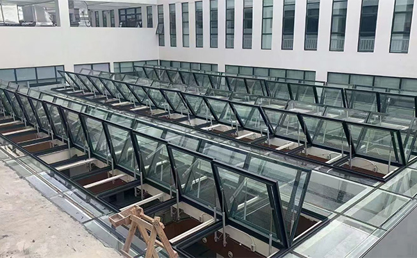 百安科技有限公司近期庆城排烟窗项目案例分享